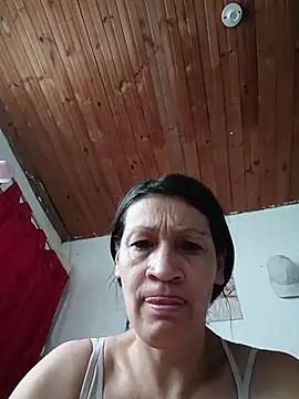 Layla Zaid online show from 9, 4, 2026