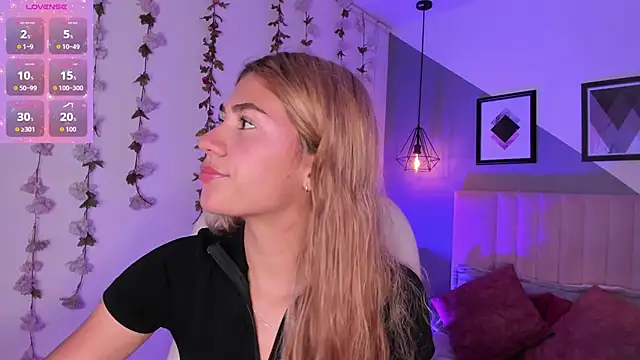 Chris Velvett online show from 13, 4, 2026