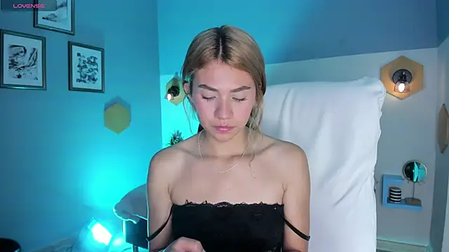 Chris Velvett online show from 22, 3, 2026