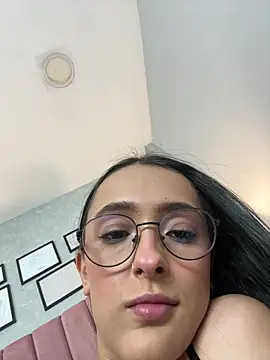 NataliaRivera  online show from 18, 3, 2026