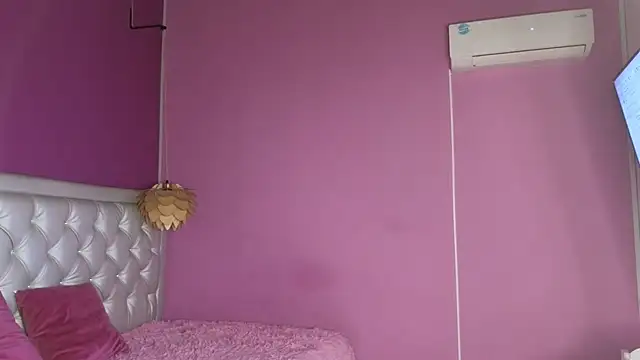 ivonne heaven online show from 23, 2, 2026