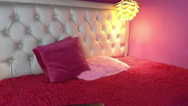 ivonne heaven online show from 26, 2, 2026