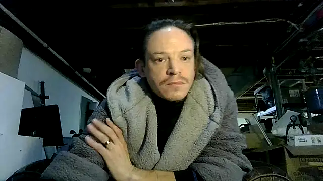 ShadowLove85 online show from 12, 2, 2026