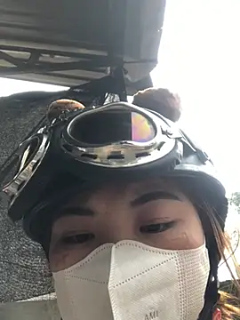 newbaby1 online show from 13, 2, 2026