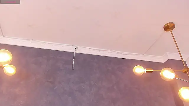 vaelina angels online show from 18, 4, 2026