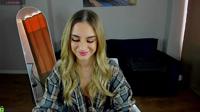 Silen Tori online show from 9, 3, 2026