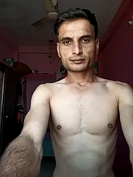 Snapshot of Beinghorny83 chatting on 14, 2, 2026 Beinghorny83 online show from 14, 2, 2026