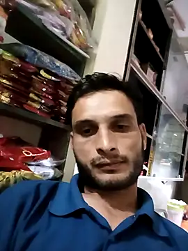 Snapshot of Beinghorny83 chatting on 2, 3, 2026 Beinghorny83 online show from 2, 3, 2026