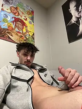 benriskey12 online show from 12, 2, 2026