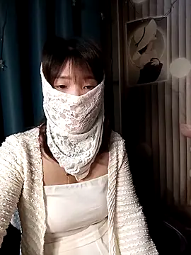 Girl-crazy1 online show from 10, 4, 2026