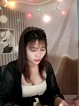 Snapshot of Girl-crazy1 chatting on 17, 2, 2026 Girl-crazy1 online show from 17, 2, 2026