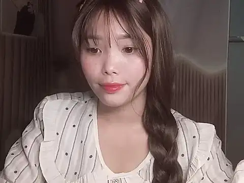 Snapshot of Girl-crazy1 chatting on 24, 2, 2026 Girl-crazy1 online show from 24, 2, 2026