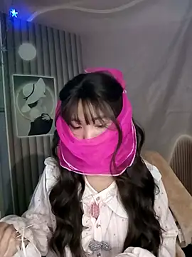 Snapshot of Girl-crazy1 chatting on 13, 2, 2026 Girl-crazy1 online show from 13, 2, 2026