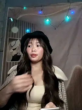 Snapshot of Girl-crazy1 chatting on 23, 2, 2026 Girl-crazy1 online show from 23, 2, 2026