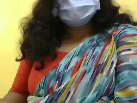 Snapshot of anu-reddyy chatting on 27, 2, 2026 anu-reddyy online show from 27, 2, 2026