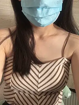 Snapshot of YaoYao-97 chatting on 24, 2, 2026 YaoYao-97 online show from 24, 2, 2026