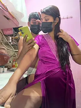 Zoya Hottest online show from 15, 4, 2026