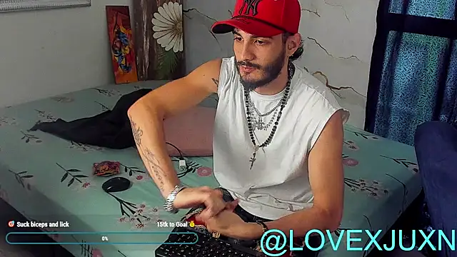 LovexJuxn8 online show from 13, 3, 2026