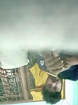 Snapshot of Desiyoungcouple15 chatting on 22, 2, 2026 Desiyoungcouple15 online show from 22, 2, 2026