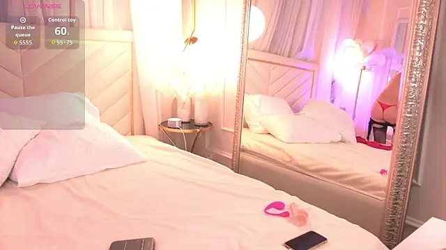 Snapshot of RubyReeves chatting on 3, 3, 2026 RubyReeves online show from 3, 3, 2026