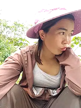 lovely-742 online show from 14, 4, 2026