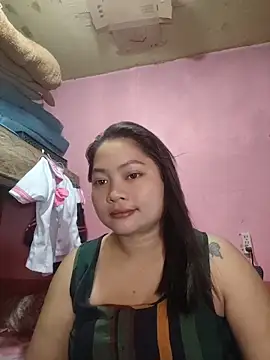 sweety pie18 online show from 4, 4, 2026