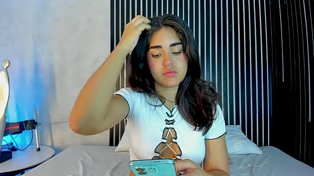 melodyphillips 2  online show from 8, 3, 2026