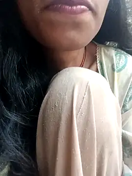 Desi Couple P online show from 7, 5, 2026