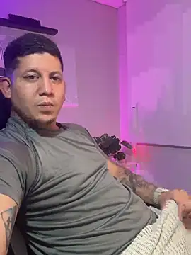  robertobaggioo online show from 9, 4, 2026