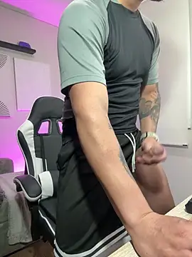  robertobaggioo online show from 24, 2, 2026