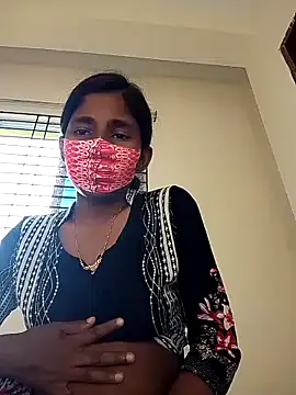 Snapshot of Sexy_Boudi650 chatting on 15, 2, 2026 Sexy Boudi650 online show from 15, 2, 2026