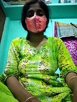 Snapshot of Sexy_Boudi650 chatting on 1, 3, 2026 Sexy Boudi650 online show from 1, 3, 2026