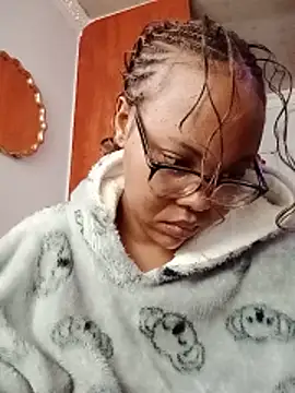 ShantelBootyBoobs online show from 12, 6, 2026