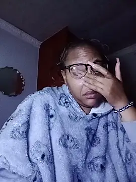 ShantelBootyBoobs online show from 11, 6, 2026