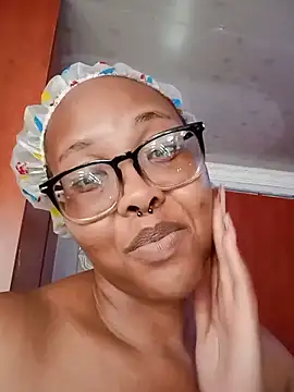ShantelBootyBoobs online show from 10, 6, 2026