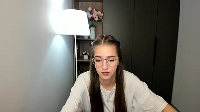 Snapshot of ClarineCasebolt chatting on 12, 2, 2026 ClarineCasebolt online show from 12, 2, 2026