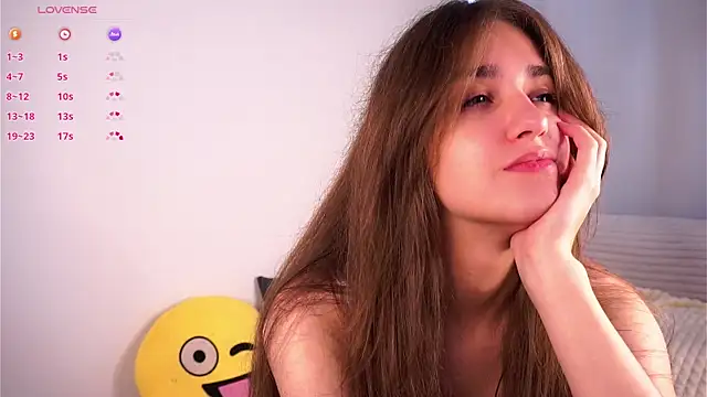 Snapshot of ClarineCasebolt chatting on 17, 7, 2026 ClarineCasebolt online show from 17, 7, 2026