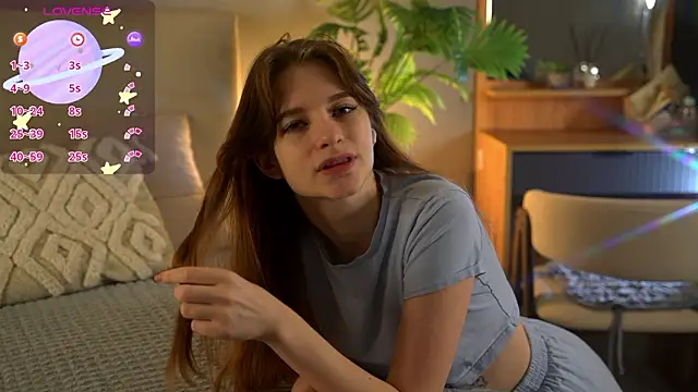 Jenniferr  online show from 1, 3, 2026