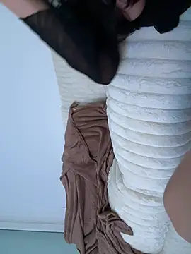 carlajones01 online show from 11, 2, 2026