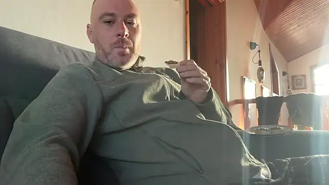 Snapshot of marcovik1 chatting on 21, 2, 2026 marcovik1 online show from 21, 2, 2026