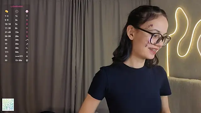 Snapshot of BeatrisRosel chatting on 23, 2, 2026 BeatrisRosel online show from 23, 2, 2026