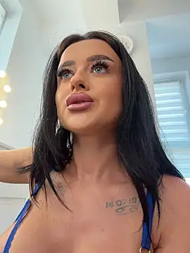 Katty Pery online show from 28, 7, 2026