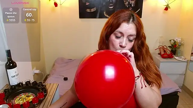 Eve Bennett online show from 7, 4, 2026