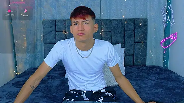 NicolasTorrez online show from 3, 4, 2026