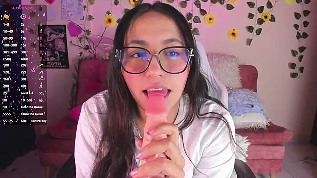 Hanna Tm online show from 10, 3, 2026