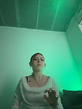 Milli-Kiss online show from 17, 3, 2026