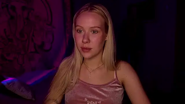 pureeangel online show from 5, 3, 2026