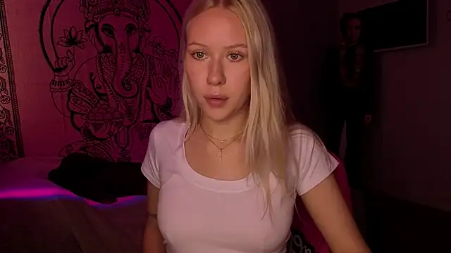 pureeangel online show from 13, 3, 2026