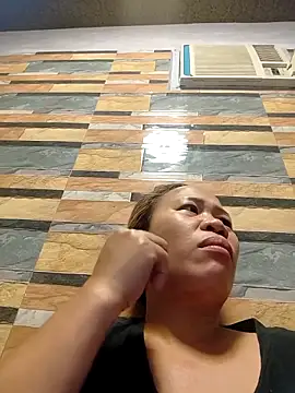 squirtshantal online show from 27, 2, 2026