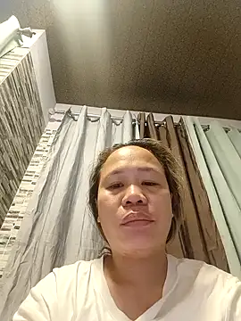 squirtshantal online show from 3, 3, 2026